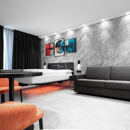 Adv Home - Exclusive Rooms Bolzano Eksteriør bilde